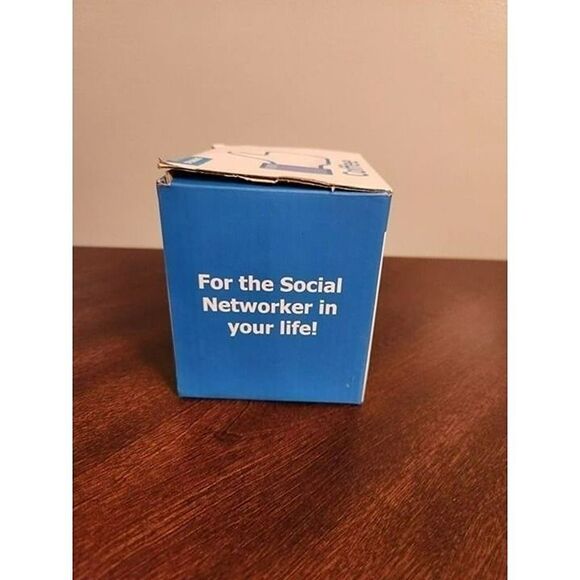 Emoji " Thumbs Up" Coffee Cup - Picture 3 of 11